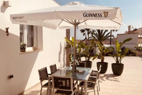 Villa for sale Ciudad Quesada, Alicante, Spain 6 bedrooms,  No. 115034 - photo 5