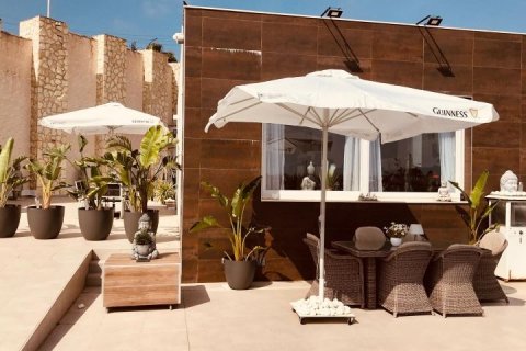 Villa for sale Ciudad Quesada, Alicante, Spain 6 bedrooms,  No. 115034 - photo 9