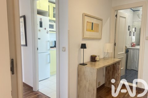 Apartment for sale in Salinas, Asturias, Spain 3 bedrooms, 102 sq.m. No. 152260 - photo 2