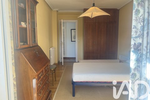 Apartment for sale in Salinas, Asturias, Spain 3 bedrooms, 102 sq.m. No. 152260 - photo 7