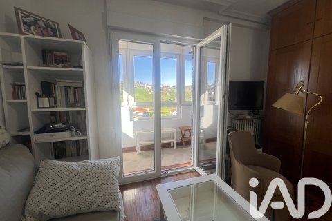 Apartment for sale in Salinas, Asturias, Spain 3 bedrooms, 102 sq.m. No. 152260 - photo 16