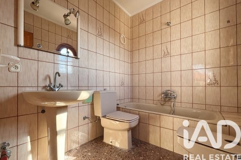 Talo myytävänä Roda de Berà, Tarragona, Espanja, 7 makuuhuonetta, 235 m2 No. 152261 - kuva 19