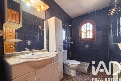 House à vendre à Roda de Berà, Tarragona, Espagne, 7 chambres, 235 m2 No. 152261 - photo 30