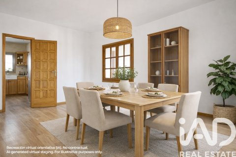 Talo myytävänä Roda de Berà, Tarragona, Espanja, 7 makuuhuonetta, 235 m2 No. 152261 - kuva 8