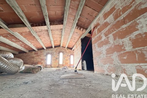 Talo myytävänä Roda de Berà, Tarragona, Espanja, 7 makuuhuonetta, 235 m2 No. 152261 - kuva 23