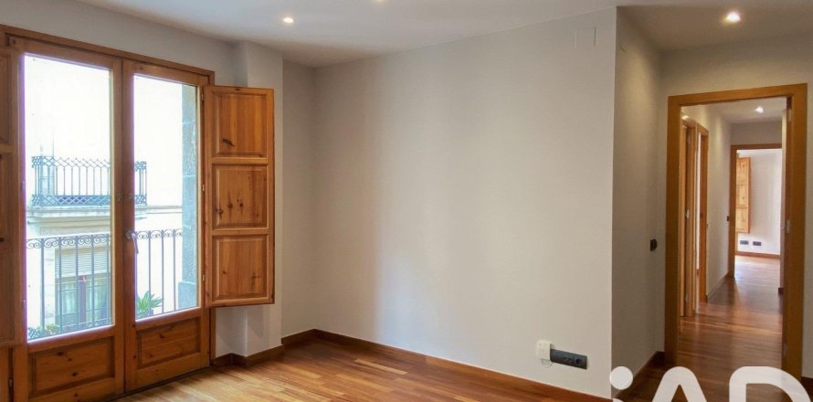 Huoneisto Barcelona, Espanja 3 makuuhuonetta, 102 m2 No. 152264