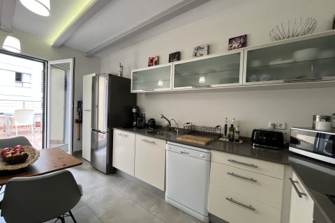 Penthouse for rent in Palma de Majorca, Mallorca, Spain 2 bedrooms, 60 sq.m. No. 195387 - photo 12