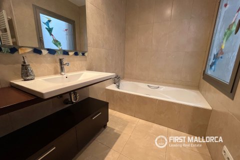 Apartment for rent in Sa Pobla, Mallorca, Spain 3 bedrooms, 200 sq.m. No. 195393 - photo 18