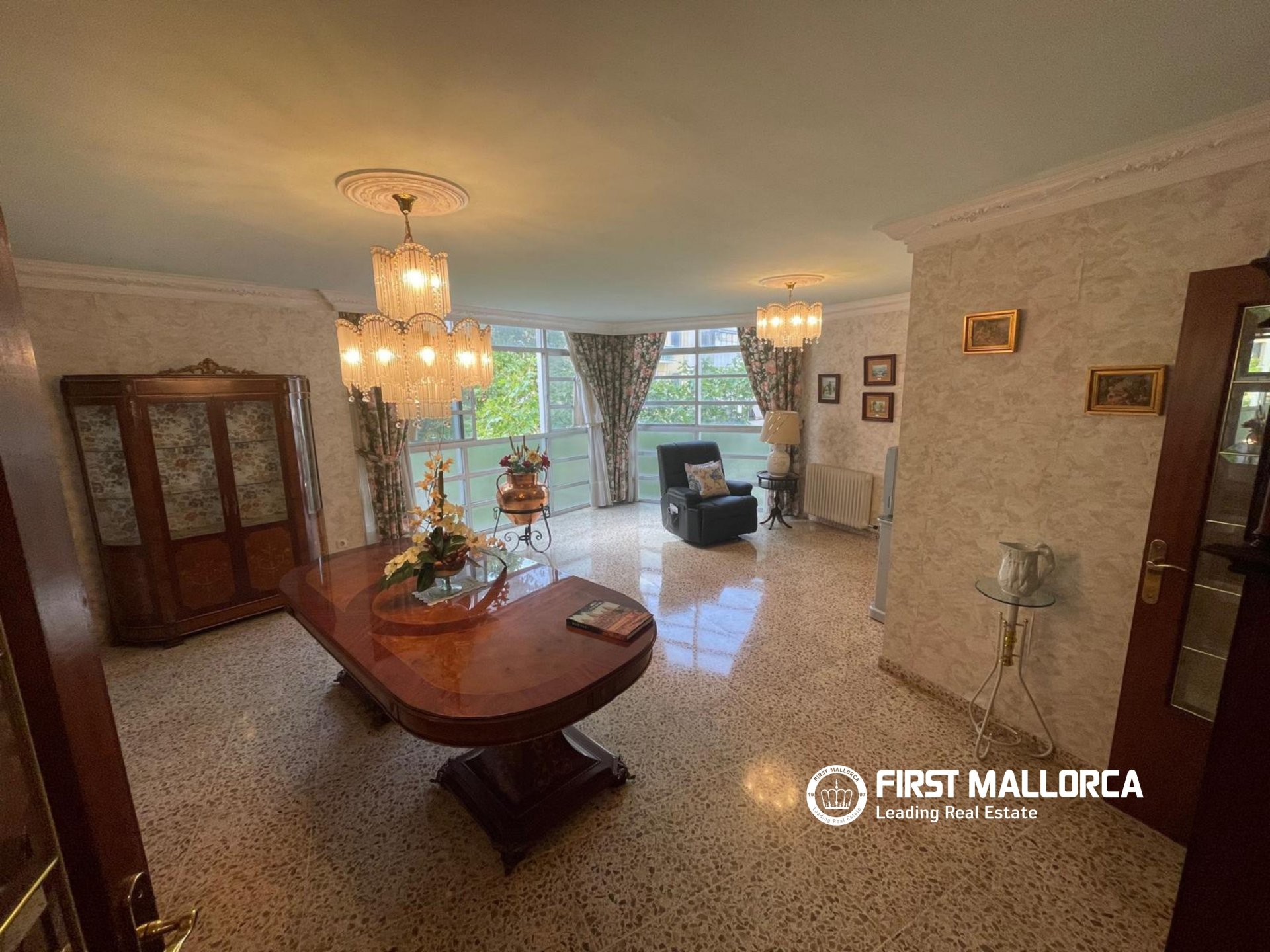 Apartment in Palma de Majorca, Mallorca, Spain 5 bedrooms, 139 sq.m. No. 195391