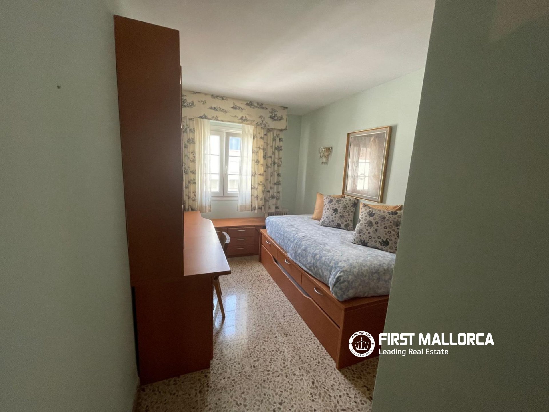 Apartment in Palma de Majorca, Mallorca, Spain 5 bedrooms, 139 sq.m. No. 195391