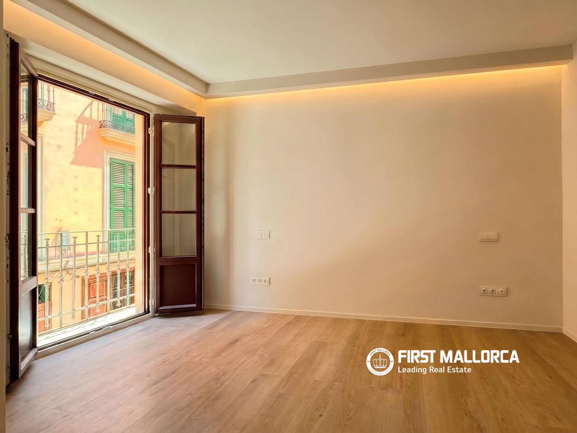 Apartment in Palma de Majorca, Mallorca, Spain 3 bedrooms, 130 sq.m. No. 195392