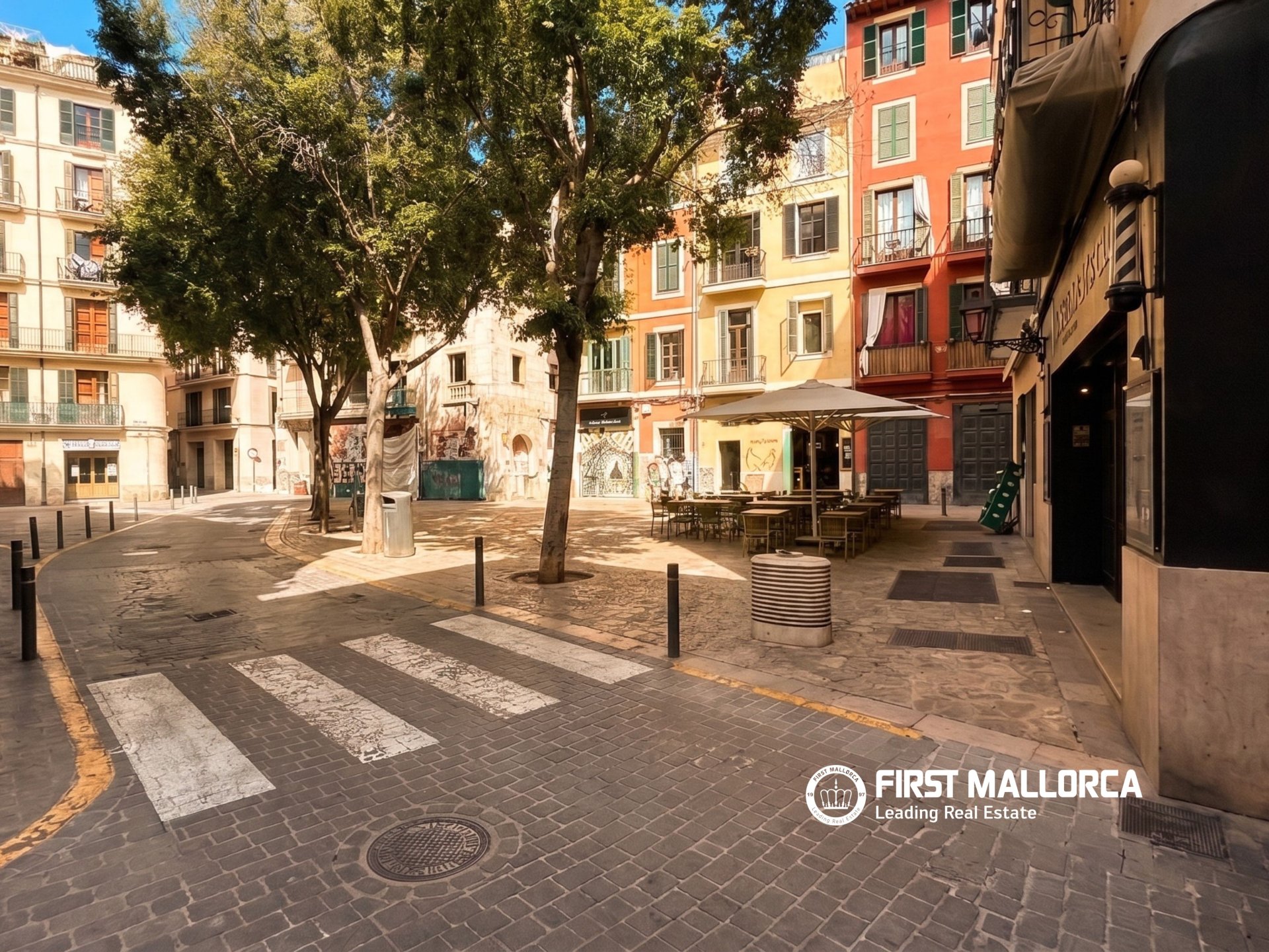 Apartment in Palma de Majorca, Mallorca, Spain 3 bedrooms, 130 sq.m. No. 195392