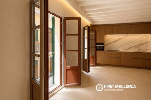 Apartment in Palma de Majorca, Mallorca, Spain 3 bedrooms, 130 sq.m. No. 195392