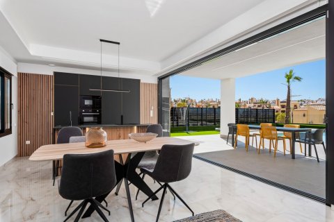 Villa for sale Algorfa, Alicante, Spain 3 bedrooms, 122 sq.m. No. 137107 - photo 8