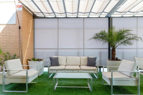 Lägenhet till salu i Alicante, Spanien 3 sovrum, 165 kvm. Nr. 161487 - foto 10