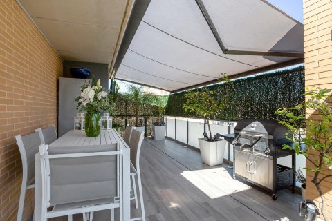 Lägenhet till salu i Alicante, Spanien 3 sovrum, 165 kvm. Nr. 161487 - foto 14