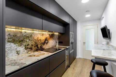 Lägenhet till salu i Alicante, Spanien 3 sovrum, 165 kvm. Nr. 161487 - foto 25