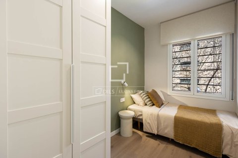 Apartamento en venta en Barcelona, España 3 dormitorios, 90 m2 No. 150323 - foto 19