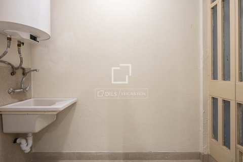 Apartamento en venta en Barcelona, España 3 dormitorios, 90 m2 No. 150323 - foto 28