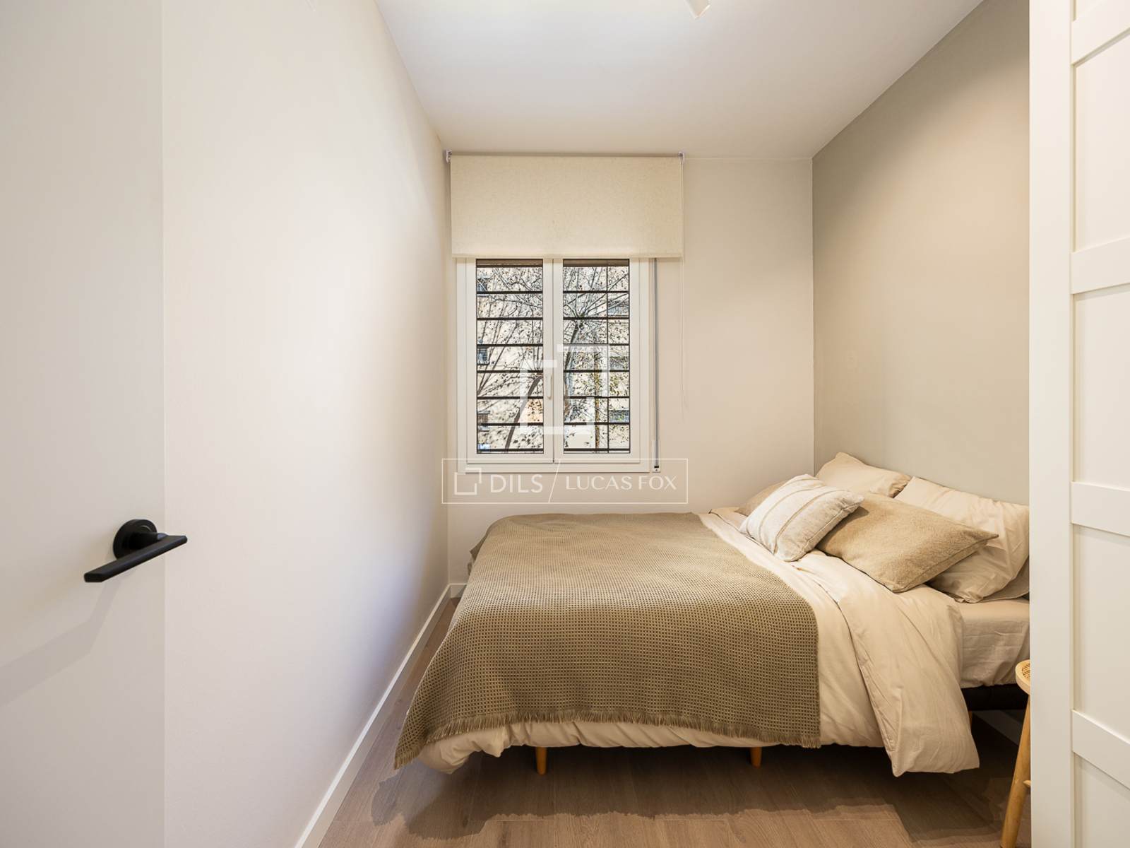 Apartment à Barcelona, Espagne 3 chambres, 84 m2 No. 150323
