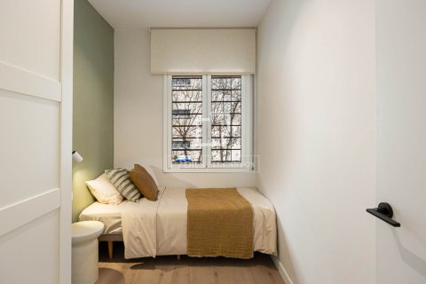 Apartamento en venta en Barcelona, España 3 dormitorios, 90 m2 No. 150323 - foto 26