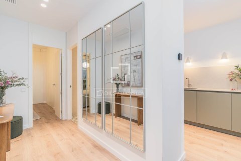 Dzīvoklis pārdošanā Barcelona, Spānijā 2 istabas, 89 m2 Nr. 150322 - attēls 23