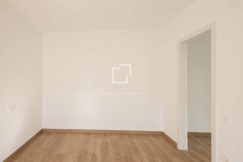 Villa for sale in Bellaterra, Barcelona, Spain 5 bedrooms, 303 sq.m. No. 150324 - photo 22