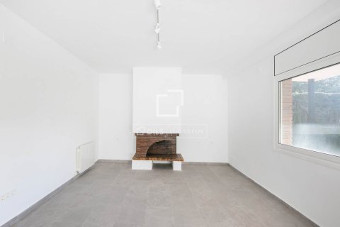 Villa for sale in Bellaterra, Barcelona, Spain 5 bedrooms, 303 sq.m. No. 150324 - photo 7