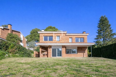 Villa à vendre à Bellaterra, Barcelona, Espagne, 5 chambres, 303 m2 No. 150324 - photo 8