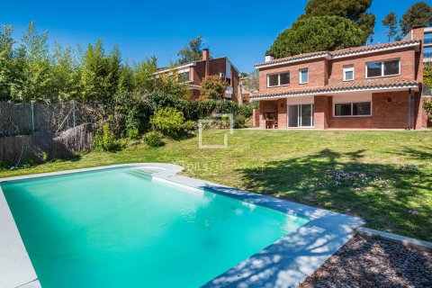 Villa à vendre à Bellaterra, Barcelona, Espagne, 5 chambres, 303 m2 No. 150324 - photo 3