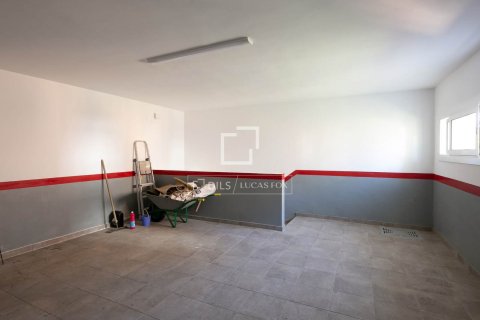 Villa for sale in Bellaterra, Barcelona, Spain 5 bedrooms, 303 sq.m. No. 150324 - photo 25