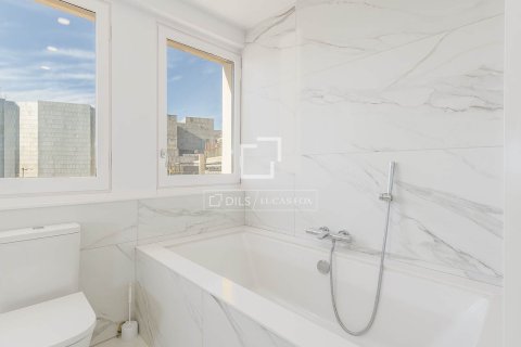Ático en venta en Barcelona, España 4 dormitorios, 230 m2 No. 150321 - foto 26