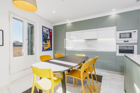 Ático en venta en Barcelona, España 4 dormitorios, 230 m2 No. 150321 - foto 10