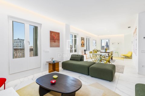 Penthouse à Barcelona, Espagne 4 chambres, 230 m2 No. 150321
