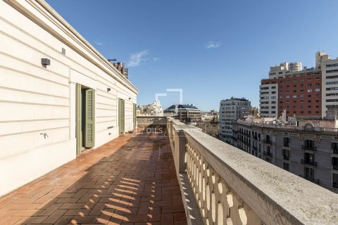 Ático en venta en Barcelona, España 4 dormitorios, 230 m2 No. 150321 - foto 19