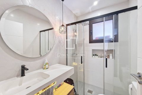 Villa for sale in Vilanova i la Geltru, Barcelona, Spain 4 bedrooms, 244 sq.m. No. 150327 - photo 10