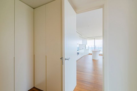 Apartament w Barcelona, Hiszpania 3 sypialnie, 236 mkw. nr 148877 – zdjęcie 14