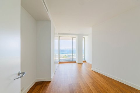 Apartament w Barcelona, Hiszpania 3 sypialnie, 236 mkw. nr 148877 – zdjęcie 5
