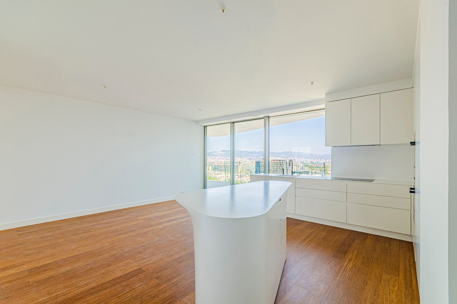 Appartamento a Barcelona, Spagna 3 camere da letto, 286 mq. N° 148876