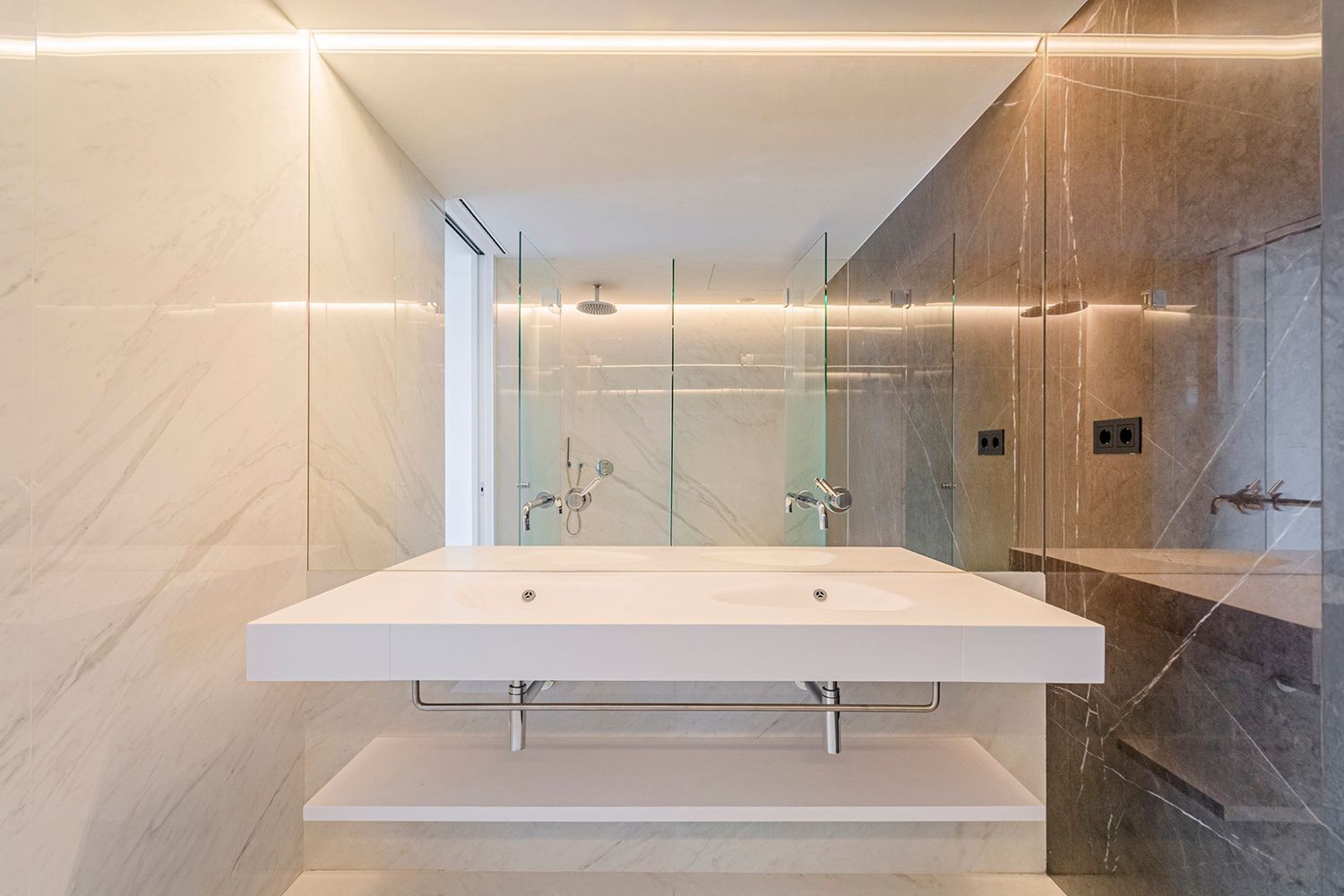 Appartamento a Barcelona, Spagna 3 camere da letto, 286 mq. N° 148876