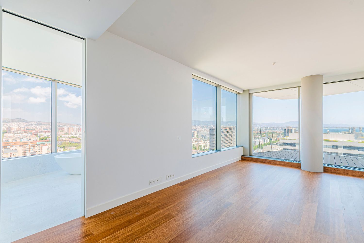 Appartamento a Barcelona, Spagna 3 camere da letto, 286 mq. N° 148876