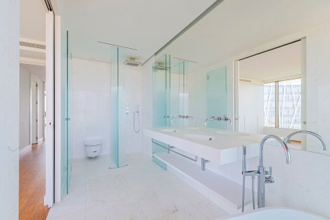 Dzīvoklis pārdošanā Barcelona, Spānijā 4 istabas, 378 m2 Nr. 148875 - attēls 16