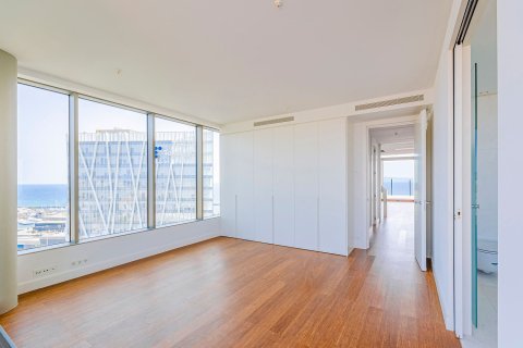 Dzīvoklis pārdošanā Barcelona, Spānijā 4 istabas, 378 m2 Nr. 148875 - attēls 17