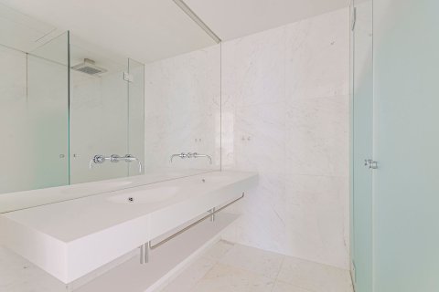 Dzīvoklis pārdošanā Barcelona, Spānijā 4 istabas, 378 m2 Nr. 148875 - attēls 8