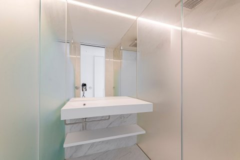 Dzīvoklis pārdošanā Barcelona, Spānijā 4 istabas, 386 m2 Nr. 148874 - attēls 12