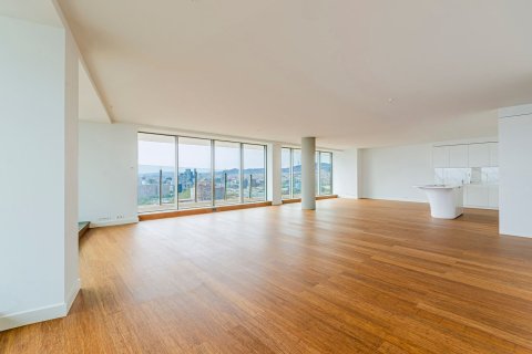 Квартира в Барселона, Испания 4 спальни, 386м2 №148874