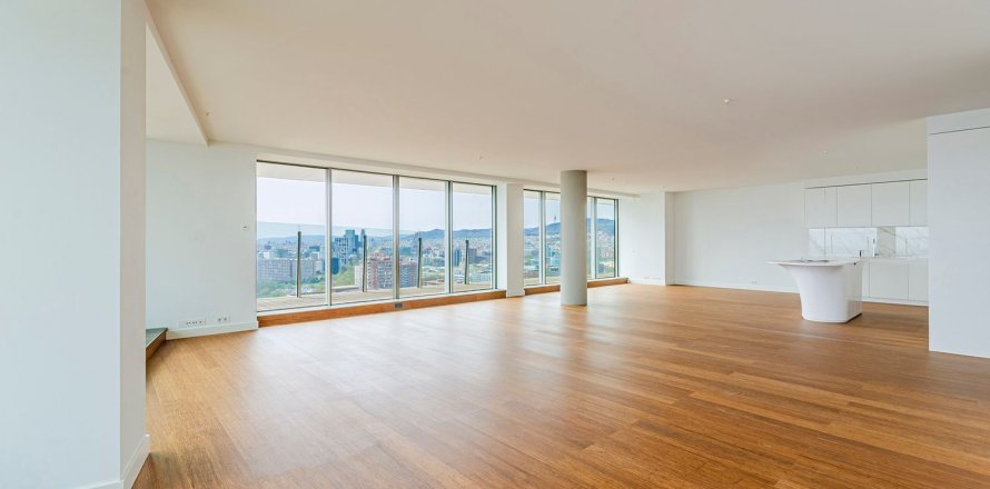 Dzīvoklis Barcelona, Spānijā 4 istabas, 386 m2 Nr. 148874