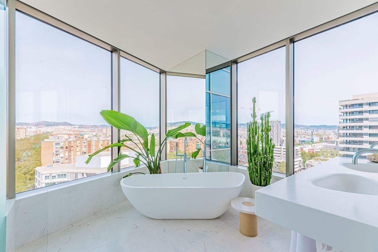 Appartamento a Barcelona, Spagna 3 camere da letto, 284 mq. N° 148878