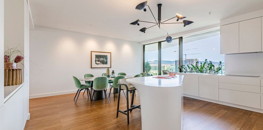Dzīvoklis Barcelona, Spānijā 3 istabas, 284 m2 Nr. 148878