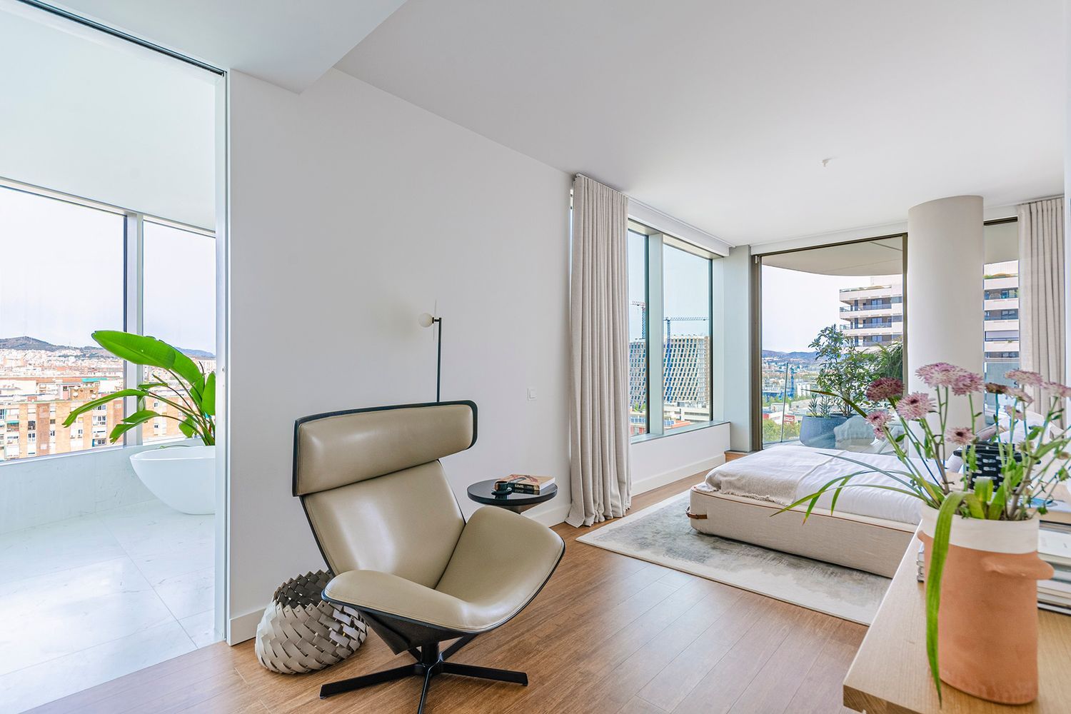 Appartamento a Barcelona, Spagna 3 camere da letto, 284 mq. N° 148878
